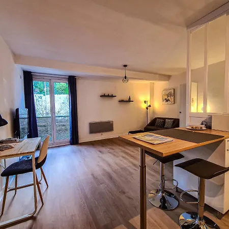 Apartmán Grand Neuf Parking Privatif 3 Minutes Gare Au Calme Poitiers